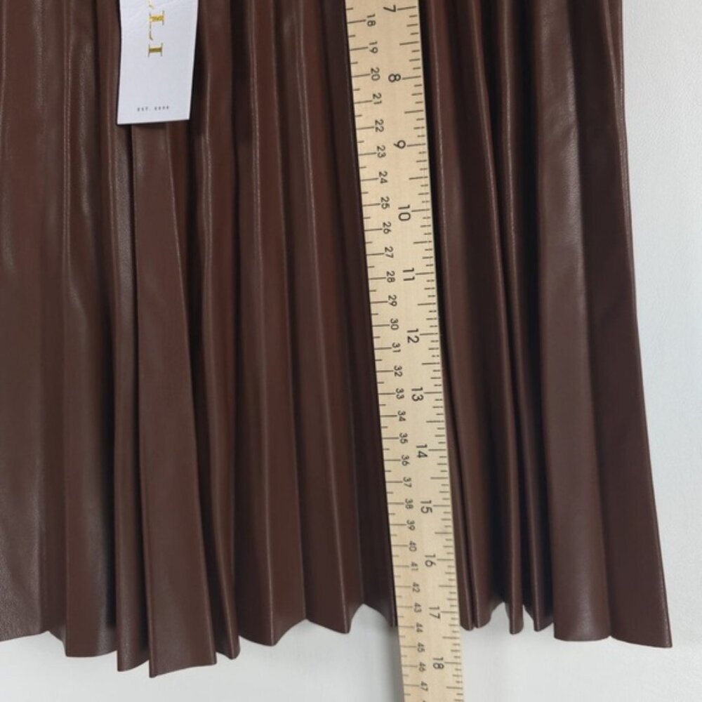 NWT GILLI Brown Faux Leather Pleated SEXY Mini Skirt STYLE JS2020 LARGE - Picture 11 of 13